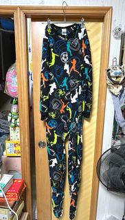 L🪟$100/10 kids export jumper velvet Circo Pat pyjamas 運動主題毛絨連身衣睡衣