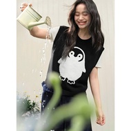 C0082 Black penguin sleeveless vest - Natsushi