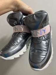 正版DKNY冬裝鞋 DKNY Waterproof Winter Boots