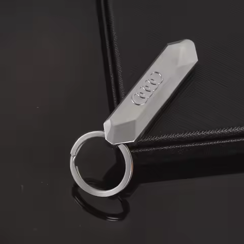 3D Car Metal Rope Car Badge Key Chain Decorative Keychain Ring For Audi A3 A4 A5 A6 A7 Q2 Q3 Q5 Q7 T