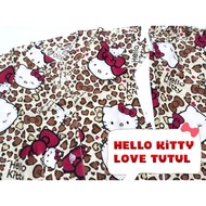 Hello Kitty love spotted pajamas