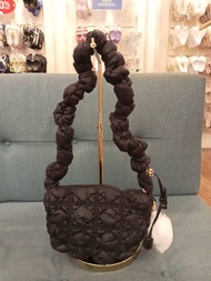 Jelly Bunny 🐰 Cole Shoulder Bag กระเป๋านุ่มนิ่มทรงฮิต