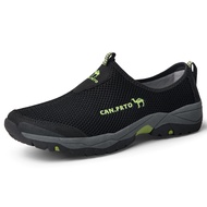 Sepatu Hiking Pria Casual Sepatu Slip On Tanpa Tali Gunung Outdoor Tracking Sepatu Mendaki Anti Slip