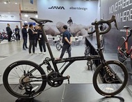 😬😬 靚價 預訂最新彎把款 2026 JAVA NEO SHIMANO 7170電變 油剎桶軸 20吋 451 碳纖維折叠車 (三折叠小布 國布) 送前後蛙燈叮叮 *** 訂貨30日交期  ***