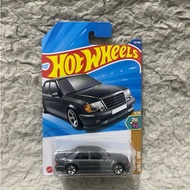 Hot Wheels Mercedes Benz 500 E Grey