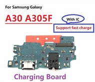 สายเมนบอร์ดโค้งหลักเชื่อมต่อบอร์ดแท่นชาร์จ USB ดั้งเดิมสำหรับ A305F A30 Samsung Galaxy