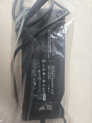 120W 手提電腦充電器