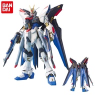 Bandai Gundam Anime Figure MG 1/100 SEED ZGMF-X20A STRIKE FREEDOM GUNDAM Anime Action Figures Model Modification Toys