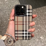 Sarung Apple corak gambar kotak-kotak musim sejuk gaya Korea untuk iPhone 11 12 13 14 15 pro max 14p