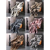 Latest wave pattern fox blanket, size 2m*2m3
