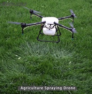 10KG Penyemprotan Uav Quadrotor Drone Mesin Pertanian