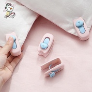 Plastic Sheet Lock Bed Sheet Clip Non-slip Bedding Supplies Cute Bear Quilt Holder Clip for Duvet Be