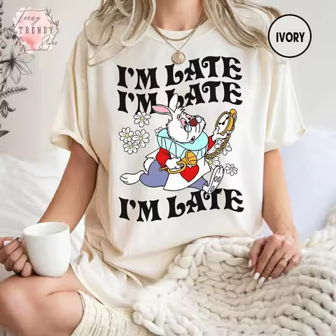 Vintage Disney Alice in Wonderland Characters White Rabbit Watch Company 1951 T-Shirt | Wdw Disneyla