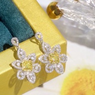 18K金黃鑽鑽石耳環- 花花設計