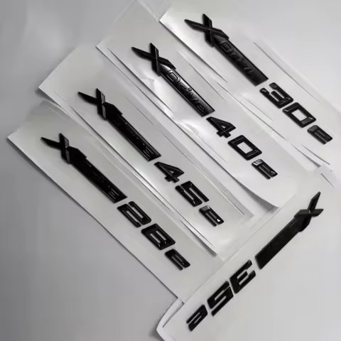 New XDrive 20e 25e 28e 30e 35e 40e 50e 45e Fender Emblem Badge for X1 X2 X3 X4 X5 X6 X7 Car Trunk St