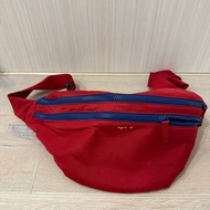 agnes b. Voyage紅色雙層尼龍腰包
