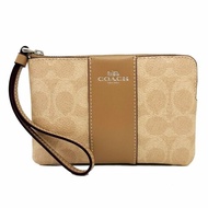 [全新] COACH 直紋C LOGO零錢包手拿包(蕎麥奶茶)