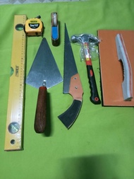 MASON TOOLS SET COMBO SET RODELA RUBBER KUTSARA NG CEMENTO MEDIUM SIZE LAGARE SMALL SIZE MARTILYO PI