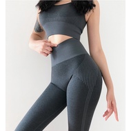 Women's striped gym pants with youthful and dynamic shape CK17423