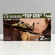 1:144 PLATZ Jet A-4F Skyhawk Top Gun ### PDR-33