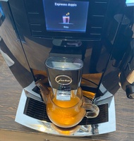 Portugal Jura E8 (INTC)auto coffee machine 葡萄牙製造全自動即磨咖啡機（上水交收）新淨正常使用有運行影片，可以沖製17種不同種類咖啡，全新14888，現平售可