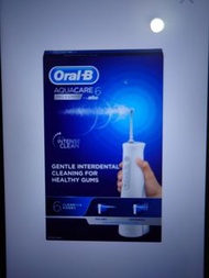Oral-B 水牙線機