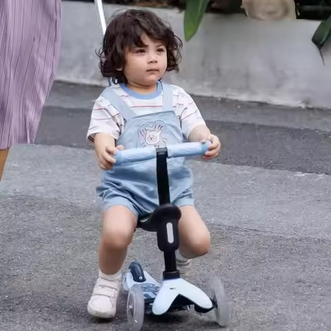 Children's Scooter 1 To 3 Years Old 6 Years Old 10 Years Old 4-in-1 Baby Scooter Can Be Ridden