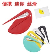 Straw Straw Mini Letter Opening Straw Opening Envelope Opening Paper Art Kn Plastic Mini Letter Opener Envelope Letter Opener Paper Cutting Utility Knife Rope Cutting Knife Cat Hair Knotting Knife WJ1213z