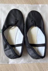 英國RV 黑色芭蕾舞鞋38碼技巧鞋跳舞鞋牛皮