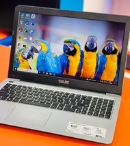 Laptop ASUS X556URK Core i5 Gen7 Ram 8Gb Ssd 240Gb 15.6" HD