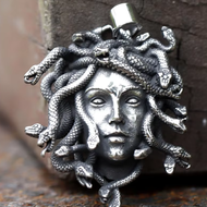 Năm 2023 Nam Vintage Medusa Mặt Dây Chuyền Vòng Cổ 316L Thép Không Gỉ Cổ Điển Rắn Động Vật Thiết Kế