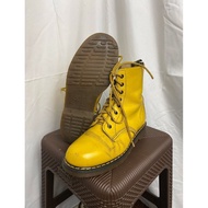 Dr martens 1460 size 7uk 41eur yellow vintage mie 8hole england boots