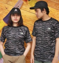 kaos baselayer TNF camo army - pendek