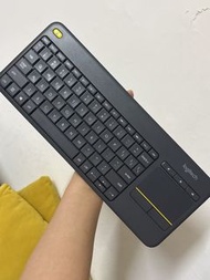 Logitech 無線藍牙鍵盤連touchpad
