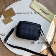 Burberry 巴寶莉格紋斜挎包相機包