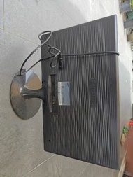 22吋電腦屏幕