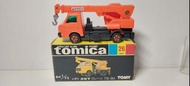 Tomica 26 Isuzu ELF CRANE 紅臂 日本製 黑盒