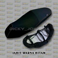 Cover Jok Motor Polos Amplas Kasar (Pakai Karet) Variasi Jahit Benang Warna Motor Vario Beatdll