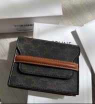 英國代購 英國outlet CELINE Triomphe 帆布 羊皮 卡片套 小銀包 散銀包 零錢包 真皮小銀包 名片套 Business Cardholder Canvas 真皮銀包 真皮 旅行 