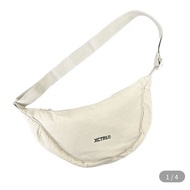 XCTRL Semicircle Arc Cotton Shoulder Bag-Cream