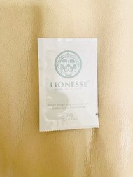 Lionesse  White Pearl Day Moisturiser 3g