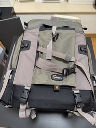 Lowepro攝影背包 Lowepro Camera Backpack - Olive Green/Tan