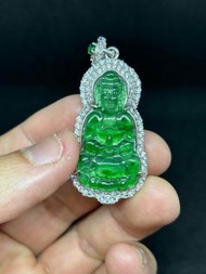 天然危料A貨翡翠 <<冰陽綠色料觀音菩薩銀鑲頸鍊>>