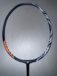 YONEX 100zz