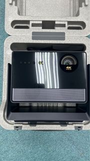當貝（Dangbei）S7 Ultra Max  三色激光旗艦4K投影機