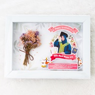 Kado Wisuda Unik Bunga Kering Scrap Frame Custom Foto 3D Size A4