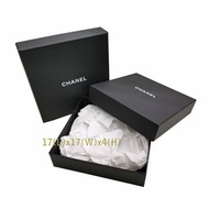 Chanel 原裝 飾物, 領帶, 絲巾盒 真品