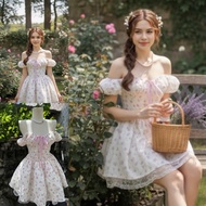 Floating floral dress suitable for going out, going to parties, cottagecore style by laviecloset