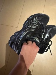 Asics GEL-KAYANO 14 黑色跑鞋