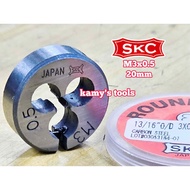 SKC threaded table M3x0.5 (3x0.5) diameter 13/16 inches 20mm SKC-432003A